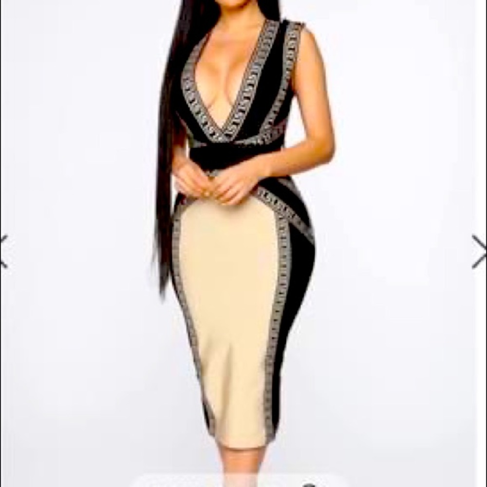 BodyCon dress size large. Like new. Never worn, but The tags were removed